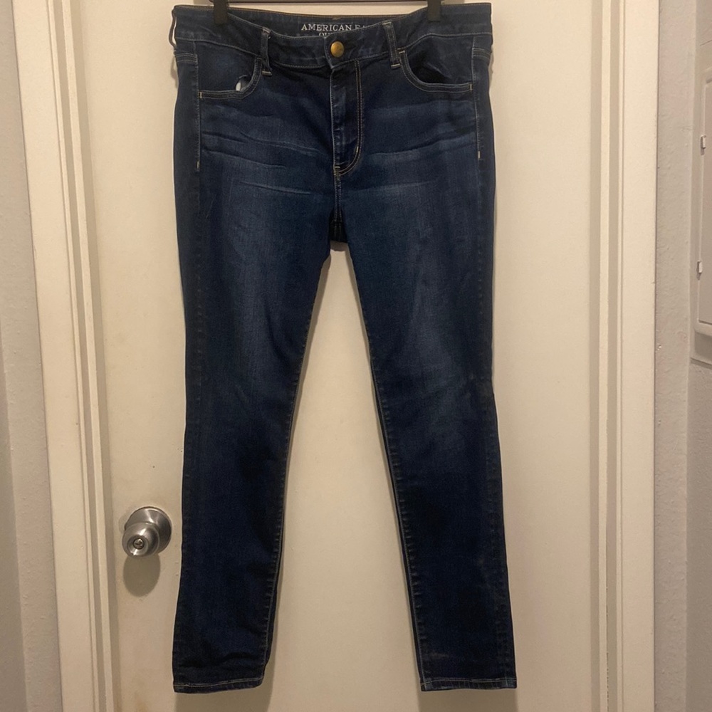 American Eagle dark wash jeggings